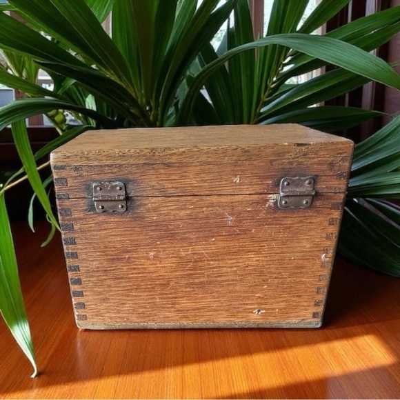 VINTAGE Weis Oak Dovetail Index Card Filing Box - Made in USA - Picture 4 of 16
